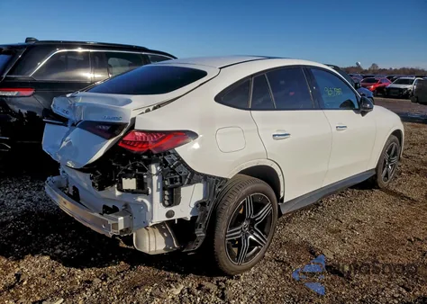 2024 Mercedes-Benz Glc Coupe 300 4Matic z USA, uszkodzony, nr VIN W1NKJ4HB1RF107404